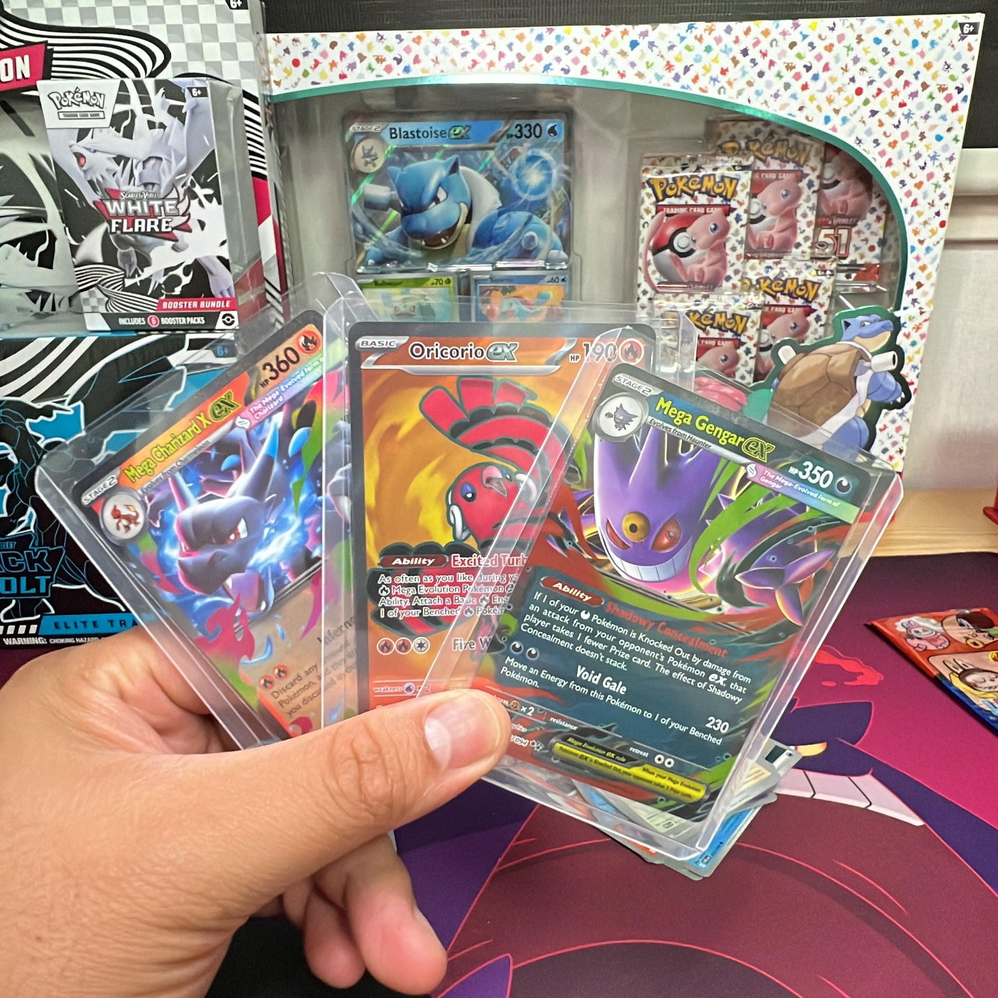 ๐ - ํฌ์ผ๋ชฌ์นด๋ ๋ผ์ด๋ธ ์ปค๋ฎค๋ํฐ, ์์ด์ค